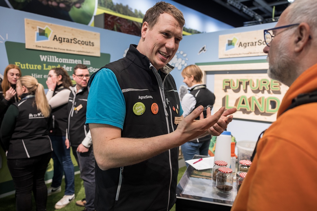 AgrarScouts gesucht: Landwirtschaft im Dialog vertreten
