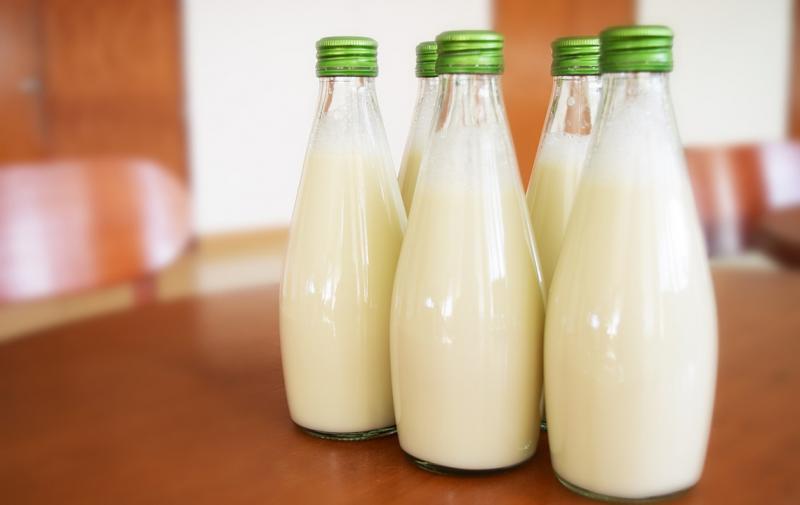 Lebensmitteleinzelhandel möchte Trinkmilch auf Haltungsform 3 und 4 umstellen