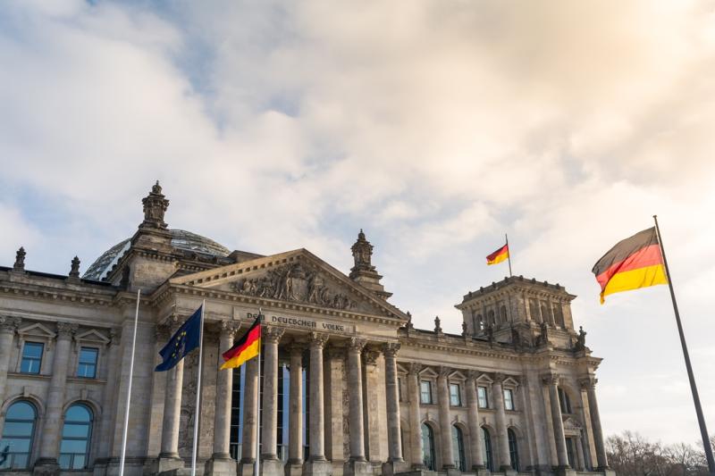 Neue Bundesregierung nun im Amt