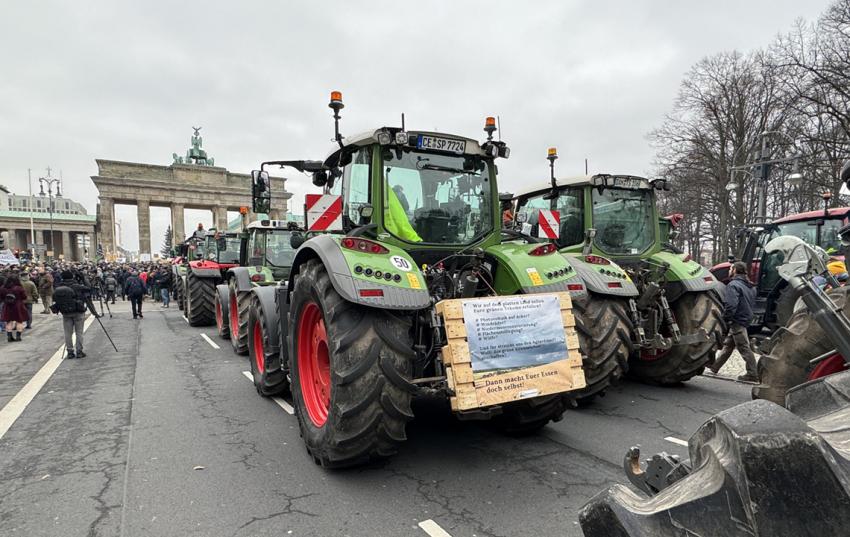 Medieninformation: Bauern demonstrieren in Berlin